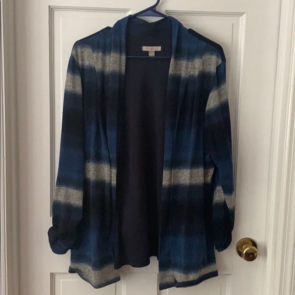 2X blue/grey sweater